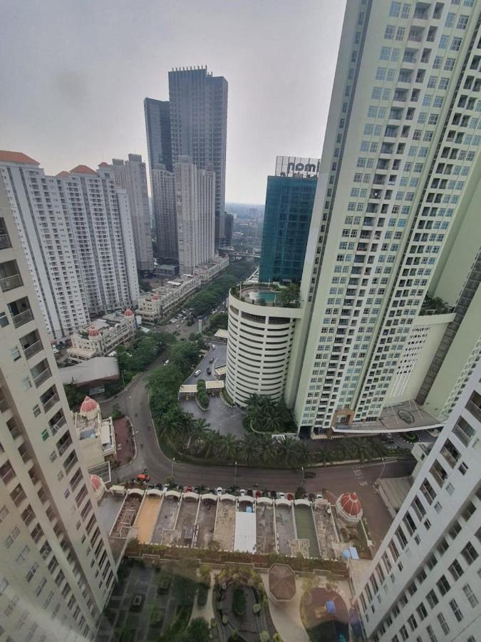 Madison Park Apartment Near Mall Central Park Джакарта Экстерьер фото