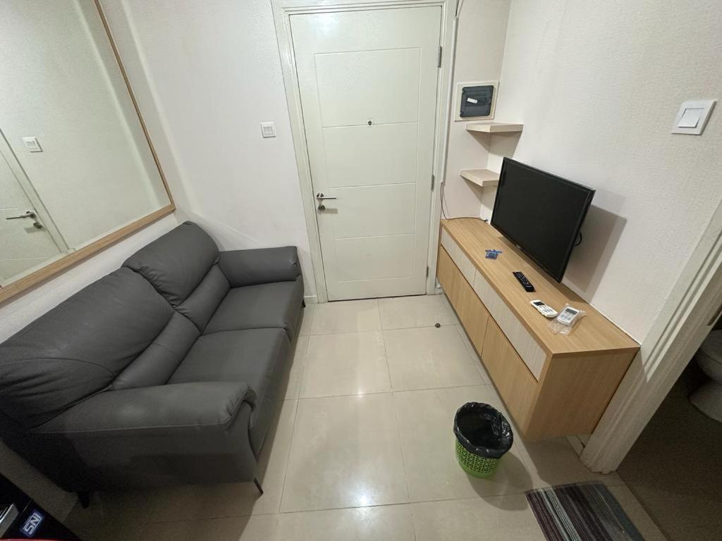 Madison Park Apartment Near Mall Central Park Джакарта Экстерьер фото