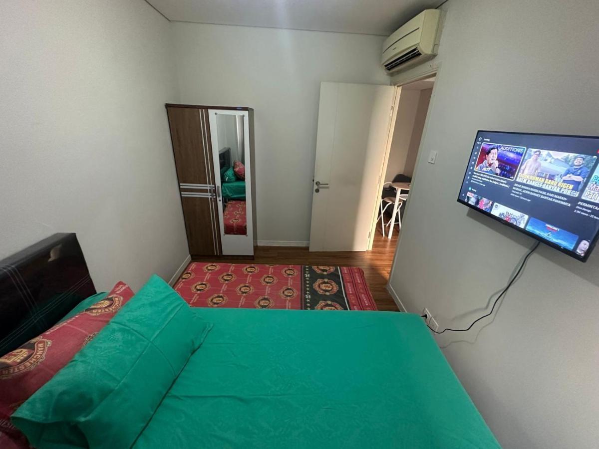 Madison Park Apartment Near Mall Central Park Джакарта Экстерьер фото