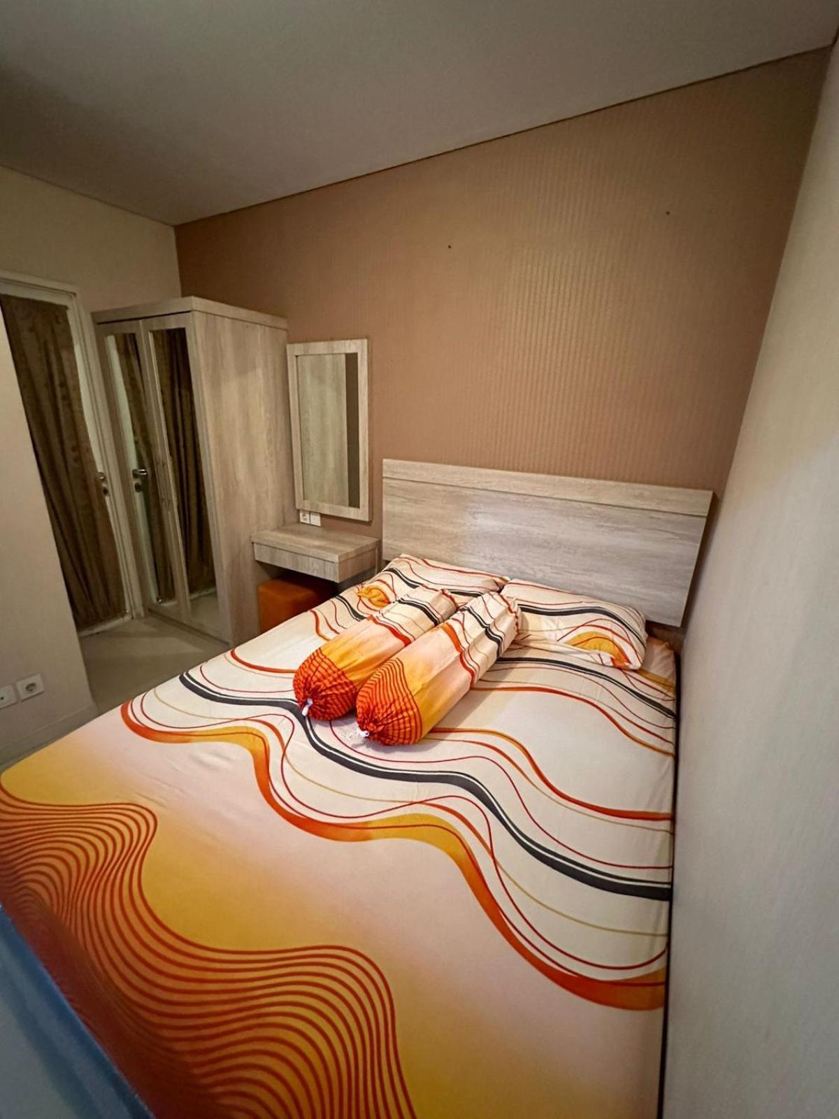 Madison Park Apartment Near Mall Central Park Джакарта Экстерьер фото